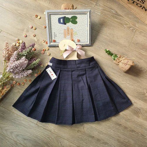 Chân váy kẻ học sinh xếp ly kèm quần cotton bên trong size 7-15 Chân váy kẻ học sinh xếp ly kèm quần cotton bên trong size 7-15