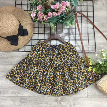 Chân váy hoa thô kèm quần size cực đại S - XL