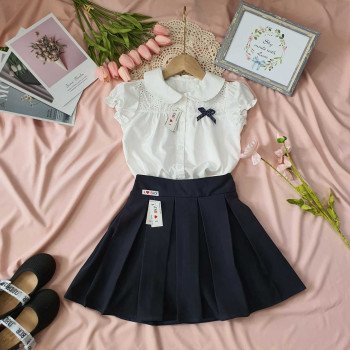 Áo sơ mi trắng ren ngực tay búp size đại 11 - 14